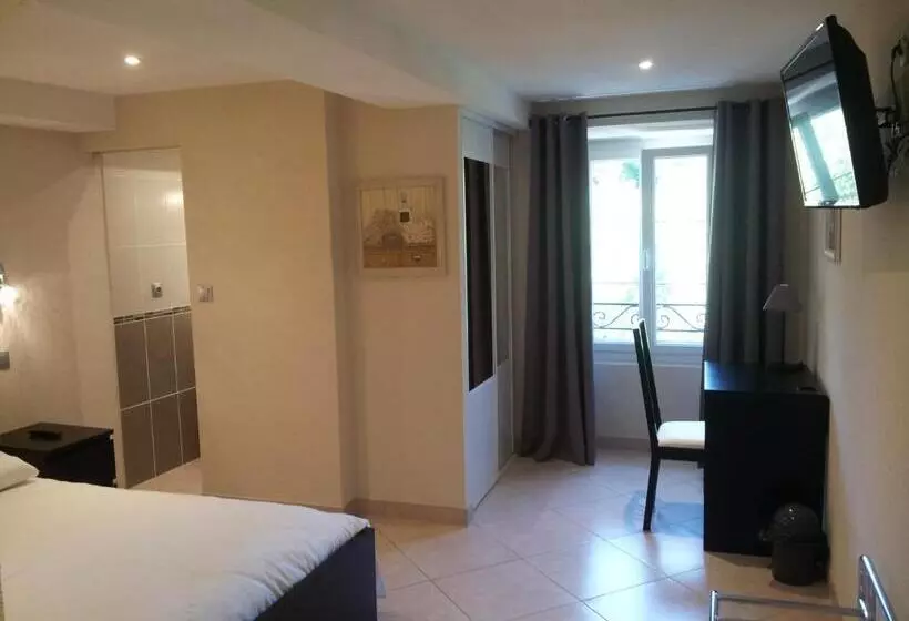 Hotelli Résidence Mart Ins