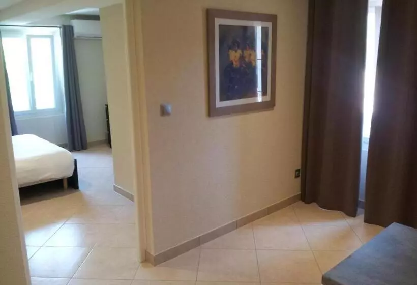 Hotelli Résidence Mart Ins