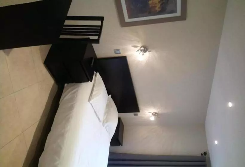 Hotelli Résidence Mart Ins