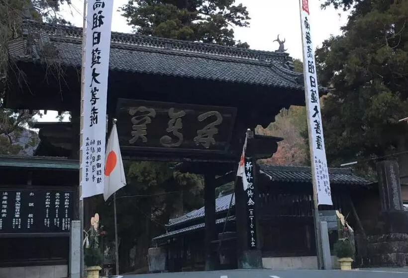 Hotelli Ryokan Tanakaya