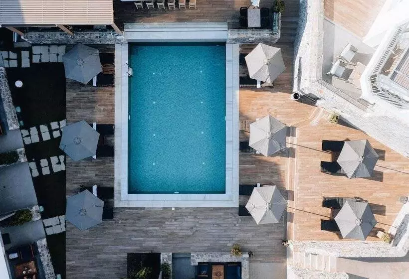 Hotelli Seascape Luxury Residences