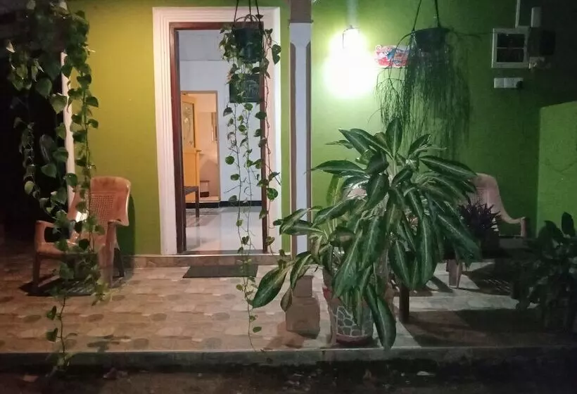 Hotel Sigiriya Rock Gate Resort