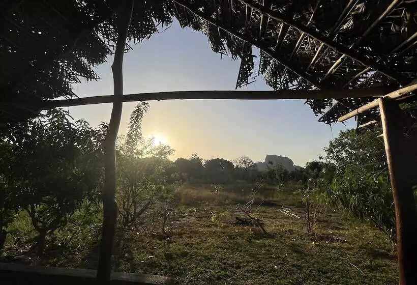 Hotel Sigiriya Rock Gate Resort
