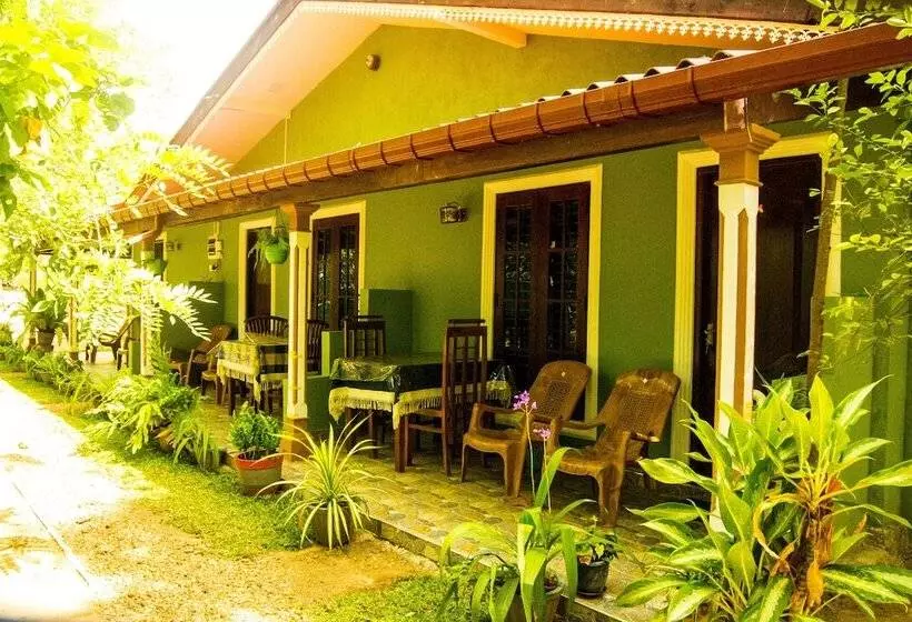 Hotel Sigiriya Rock Gate Resort