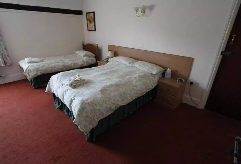 ホテル The Cedars