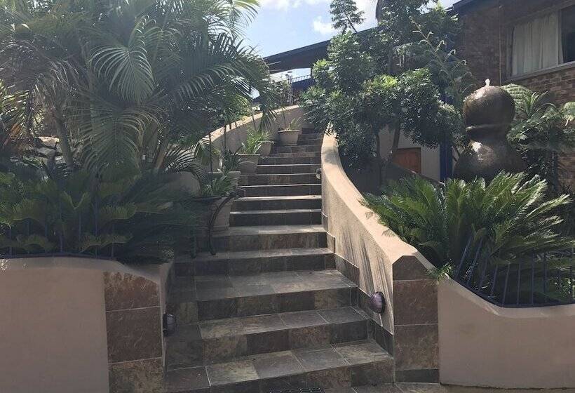 Hotel The Rest Guest House