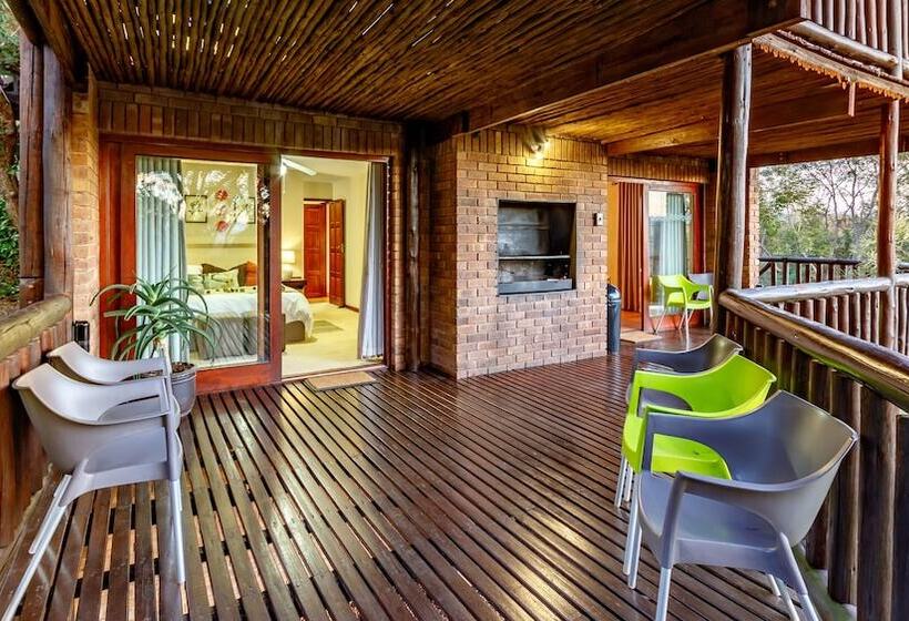 בית מלון כפרי Ulwazi Rock Lodge