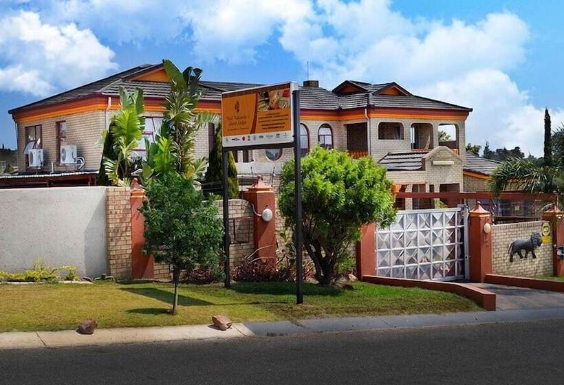 Отель Visit Vakasha Guest Lodge 2