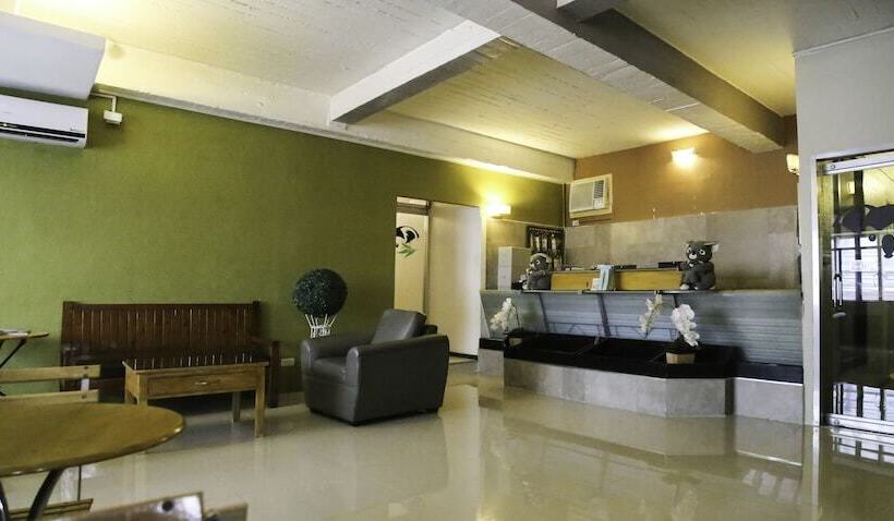 Quoalla Hotel Makati