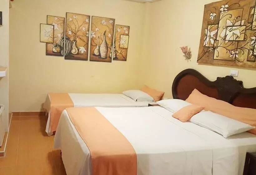 Retkeilymaja Villa Maria Del Carmen