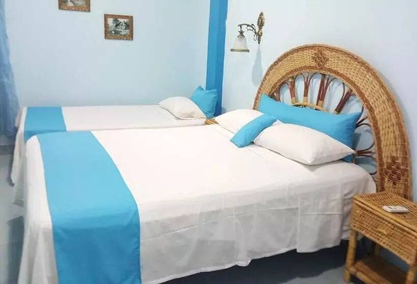 Retkeilymaja Villa Maria Del Carmen