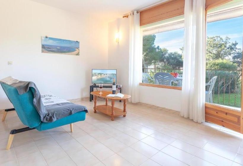 Apartamentos Royal S´alguer