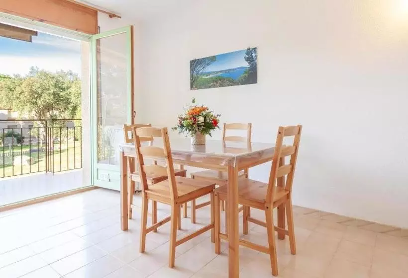 Apartamentos Royal S´alguer