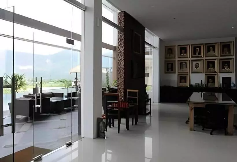 ホテル Aie Angek Cottage