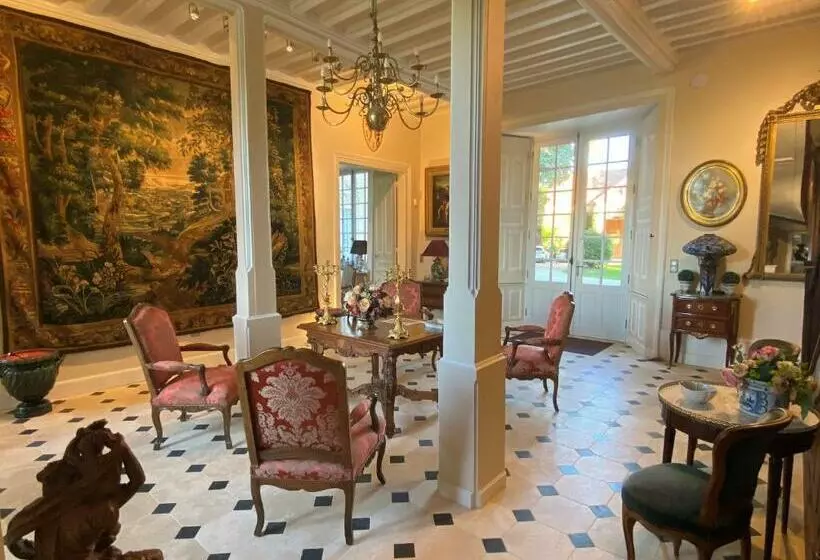 ホテル Château De Bouesse En Berry