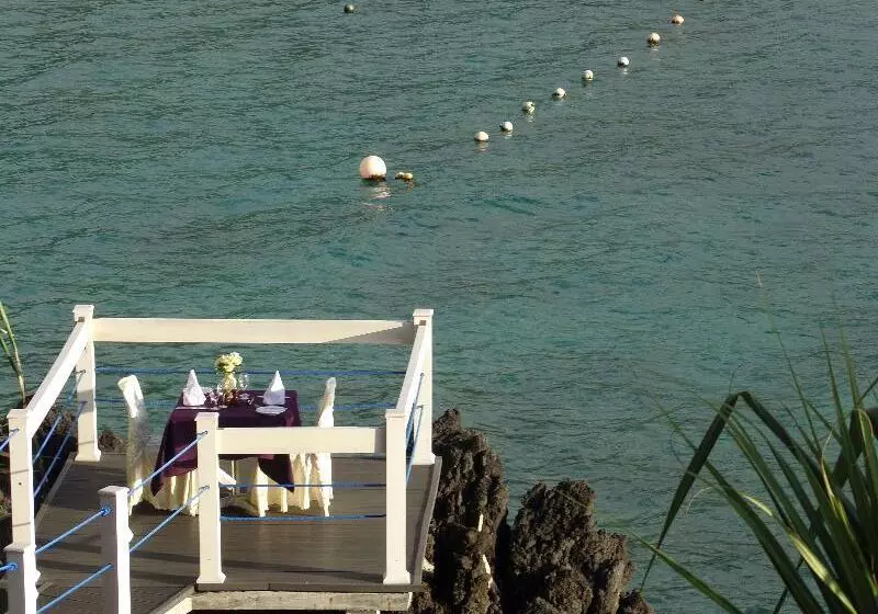 Itsandra Beach Hotel & Resort