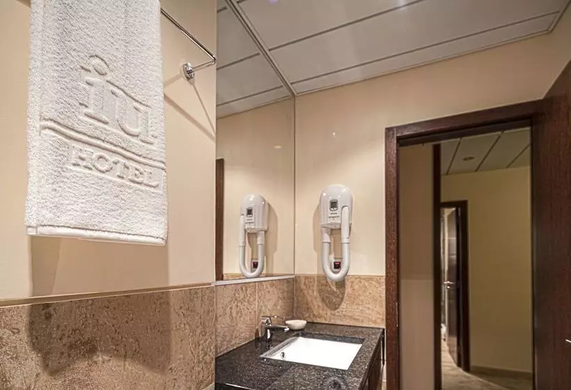 هتل Ibis Styles Iu Namibe