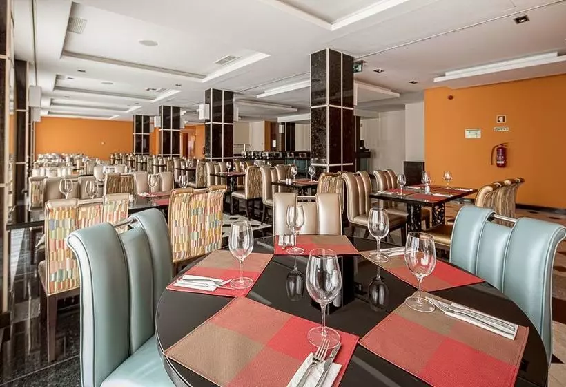 هتل Ibis Styles Iu Namibe