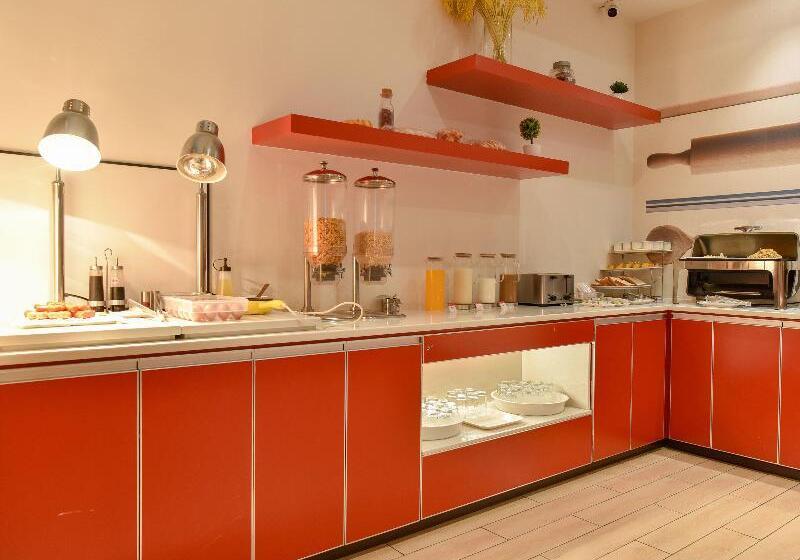 هتل Ibis Xi An North Train Station