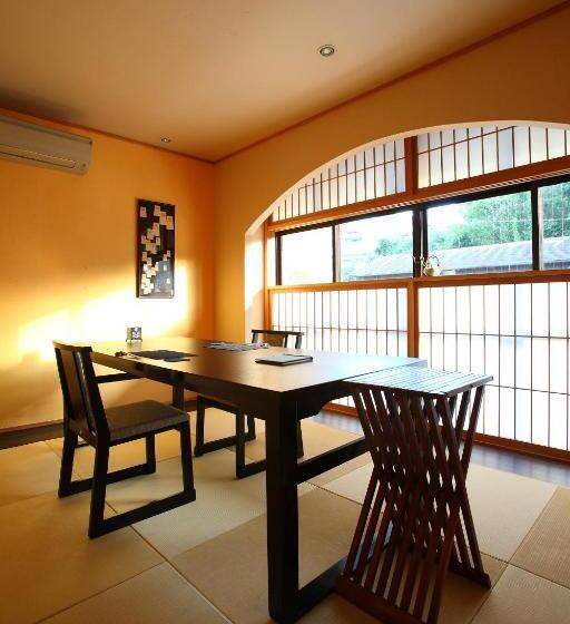 בית מלון כפרי Kakimotoya