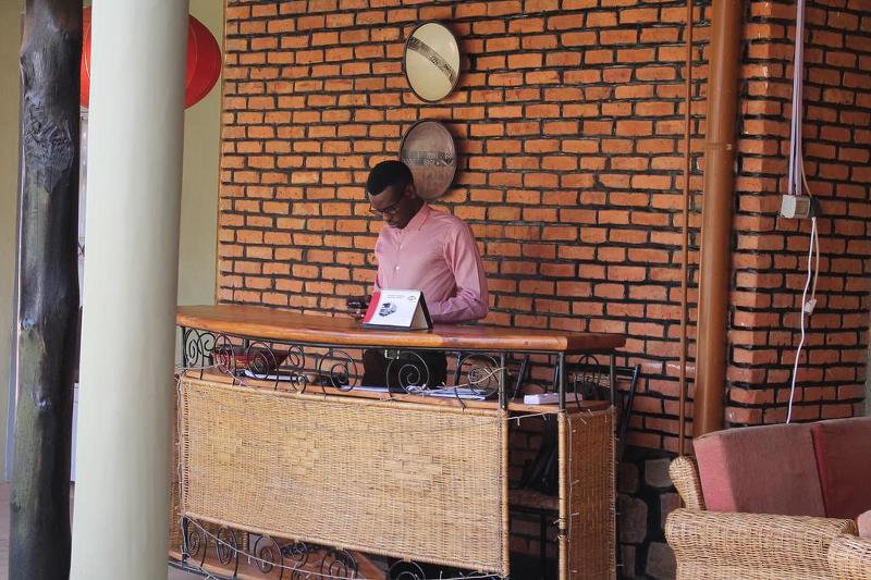 هتل Kings Hospitality Centre