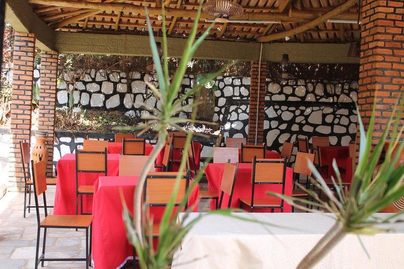 هتل Kings Hospitality Centre