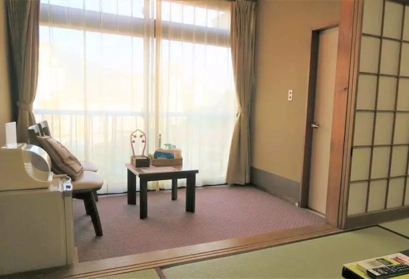 هتل Kinugawa Kokusai