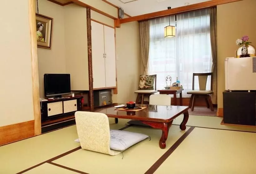 هتل Kinugawa Kokusai