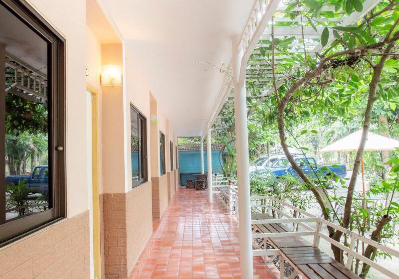 호텔 Koh Chang Riverside Resort