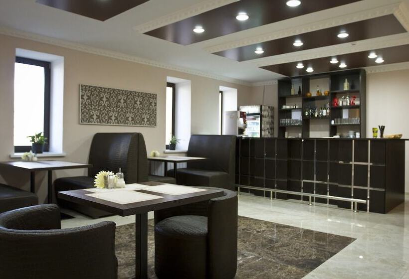 فندق Marton Gordeevsky