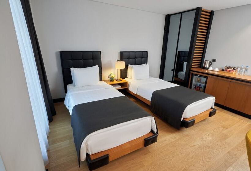 Metropolitan Hotels Bosphorus Special Category