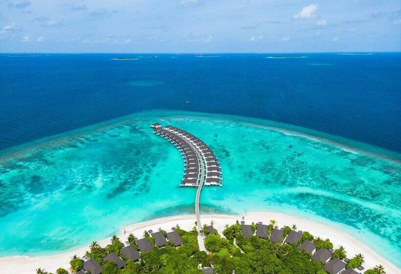 هتل Robinson Noonu  All Inclusive