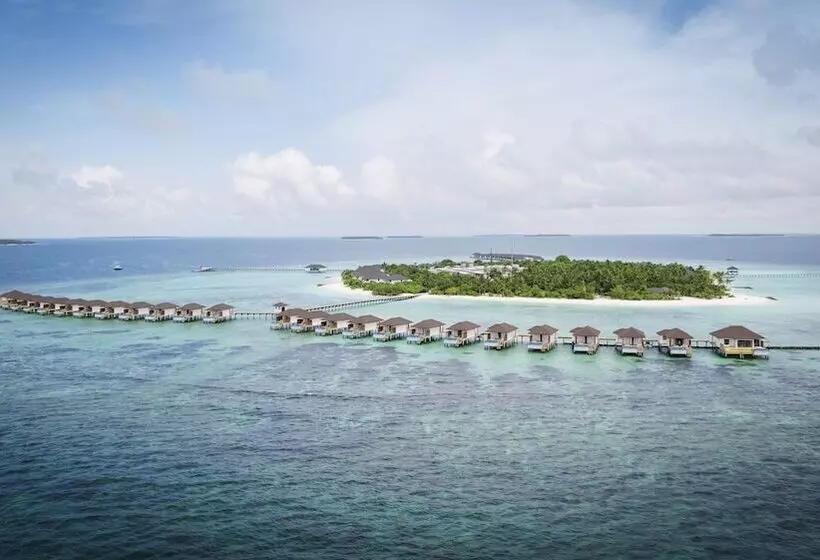 هتل Robinson Noonu  All Inclusive