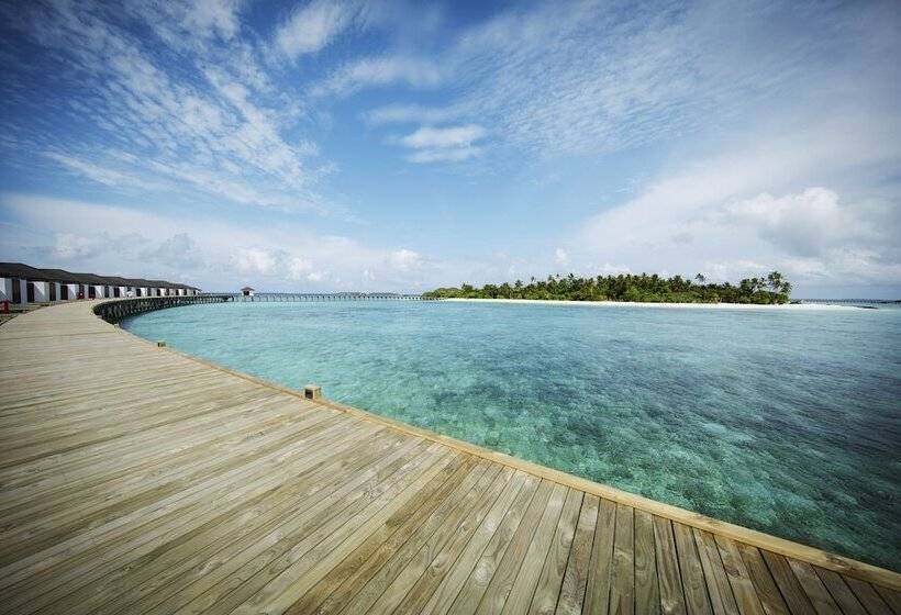 هتل Robinson Noonu  All Inclusive