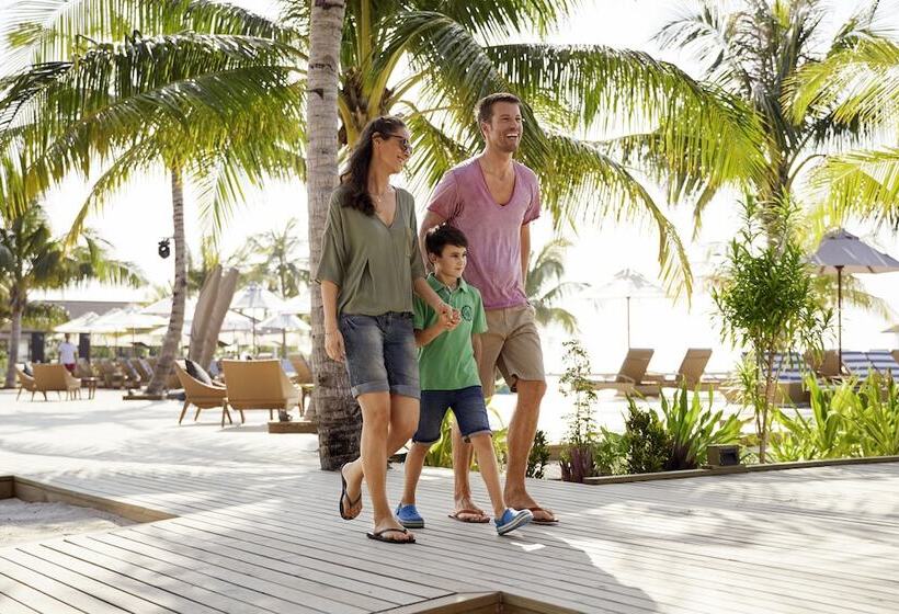 هتل Robinson Noonu  All Inclusive