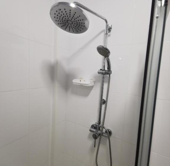 בית מלון כפרי Platinum Resort