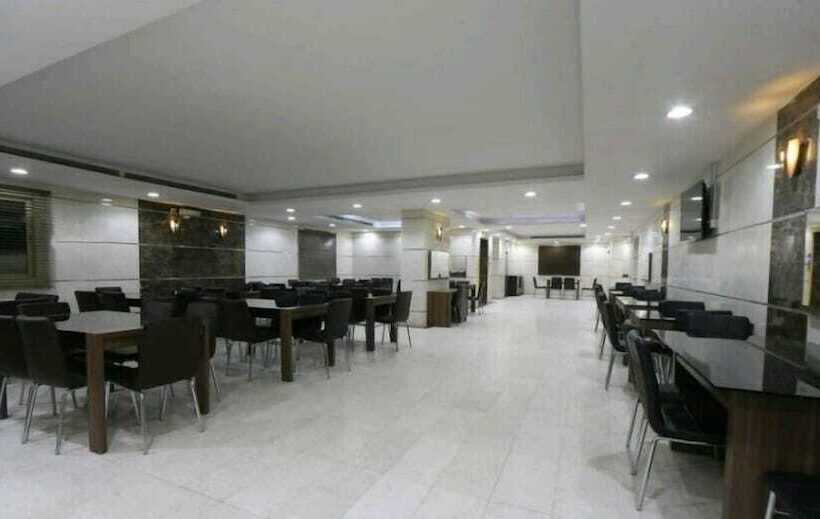 ホテル Snood Alazama