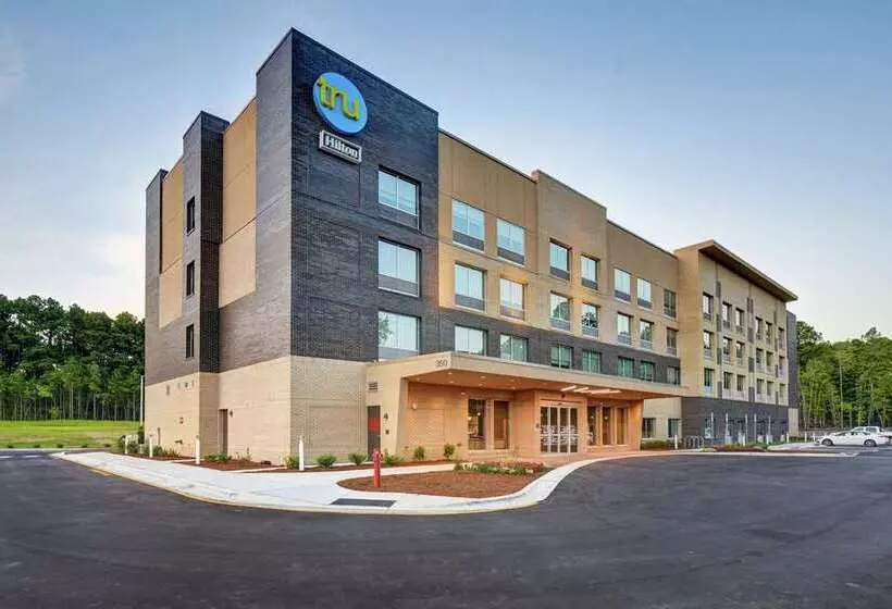ホテル Tru By Hilton Raleigh Durham Airport