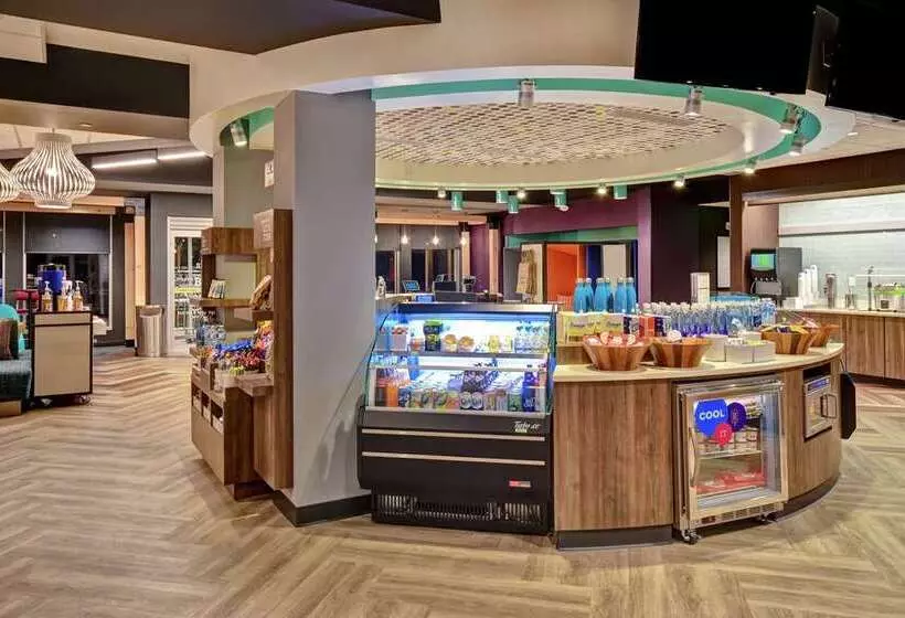 ホテル Tru By Hilton Raleigh Durham Airport