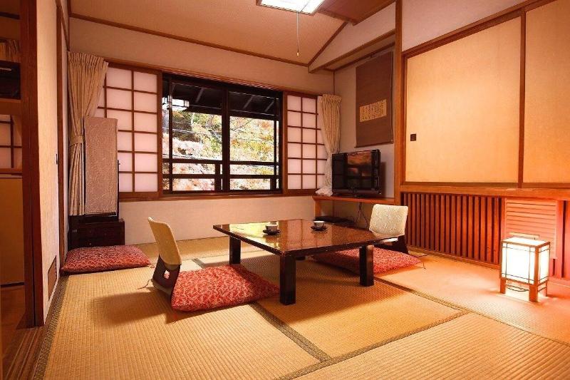 Отель Tsuruya Ryokan