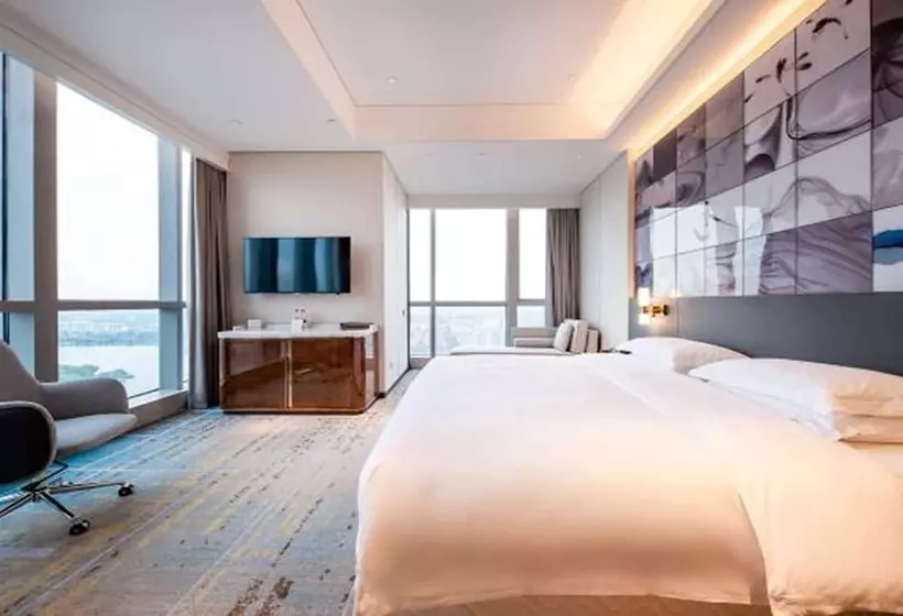 ホテル Wyndham Grand Suzhou Fenhu