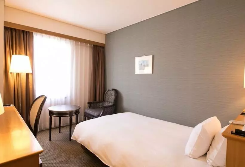 Den’s Hotel Yonezawa