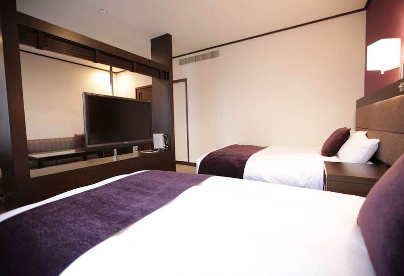 Den’s Hotel Yonezawa