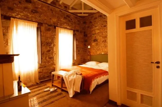 ペンション Guesthouse Theonimfi