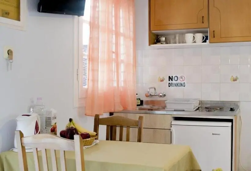 Marina Apartments, Agios Gordios Corfu