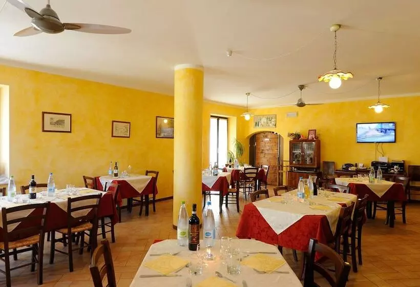 ホテル Agriturismo Stovali Da Lustrinu
