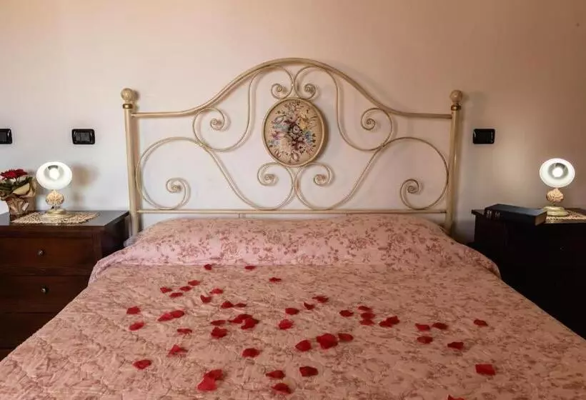 ホテル Agriturismo Stovali Da Lustrinu
