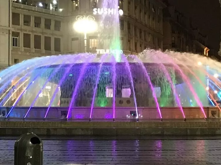 هتل Albergo Parigi