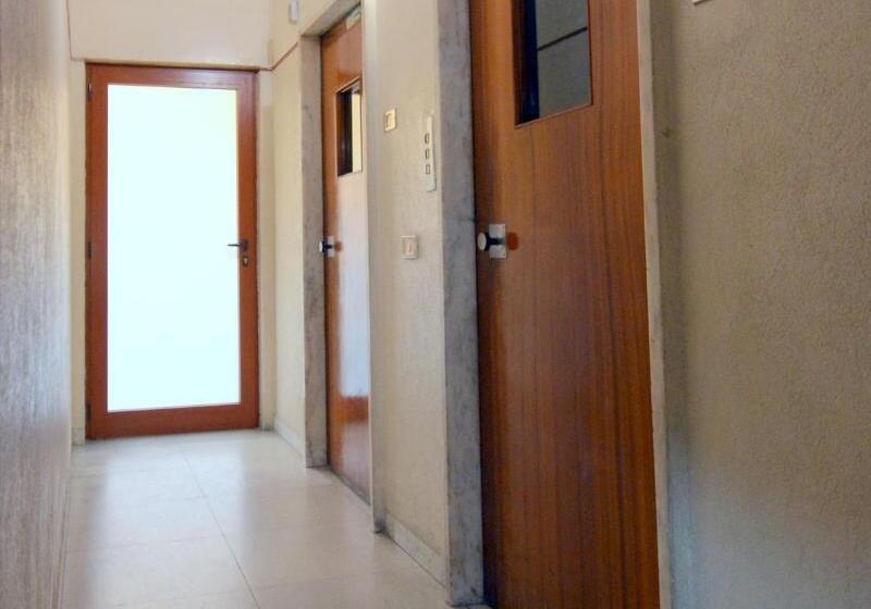 هتل B&b Studio 162