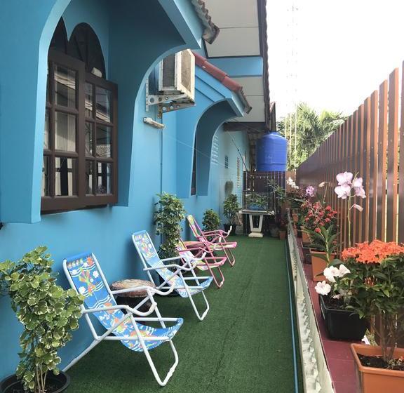 בית מלון כפרי Bed Khaolak Hostel